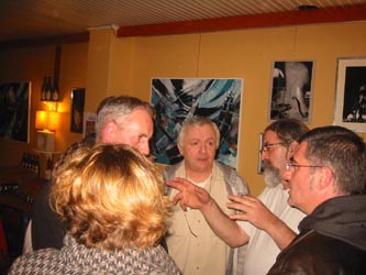 8 février 2008 au restaurant "Aux Berges" chez Claude et Nadia à Laroque après le vernissage à Ganges à L\'ART de LIRE et L\'ART DU MIDI.  Sur la photo : Bernard de l\'Art de lire, Marc Granier peintre graveur et  Michel Soubeyrand sculpteur