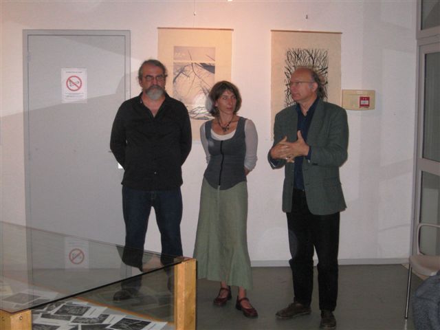 Exposition "Chemin Faisant" Mdiathque Lucie Aubrac Ganges dcembre 2010Marc Granier Gravures  Marion Lavabre Photos Bruno Canard directeur de la mdiathque